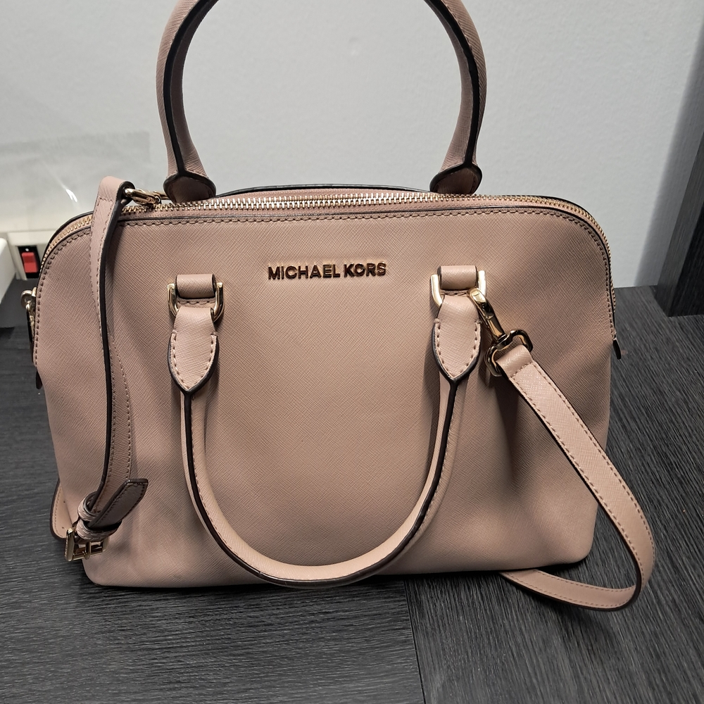 Michael Kors Tan Leather Satchel MD - Picture 10 of 10